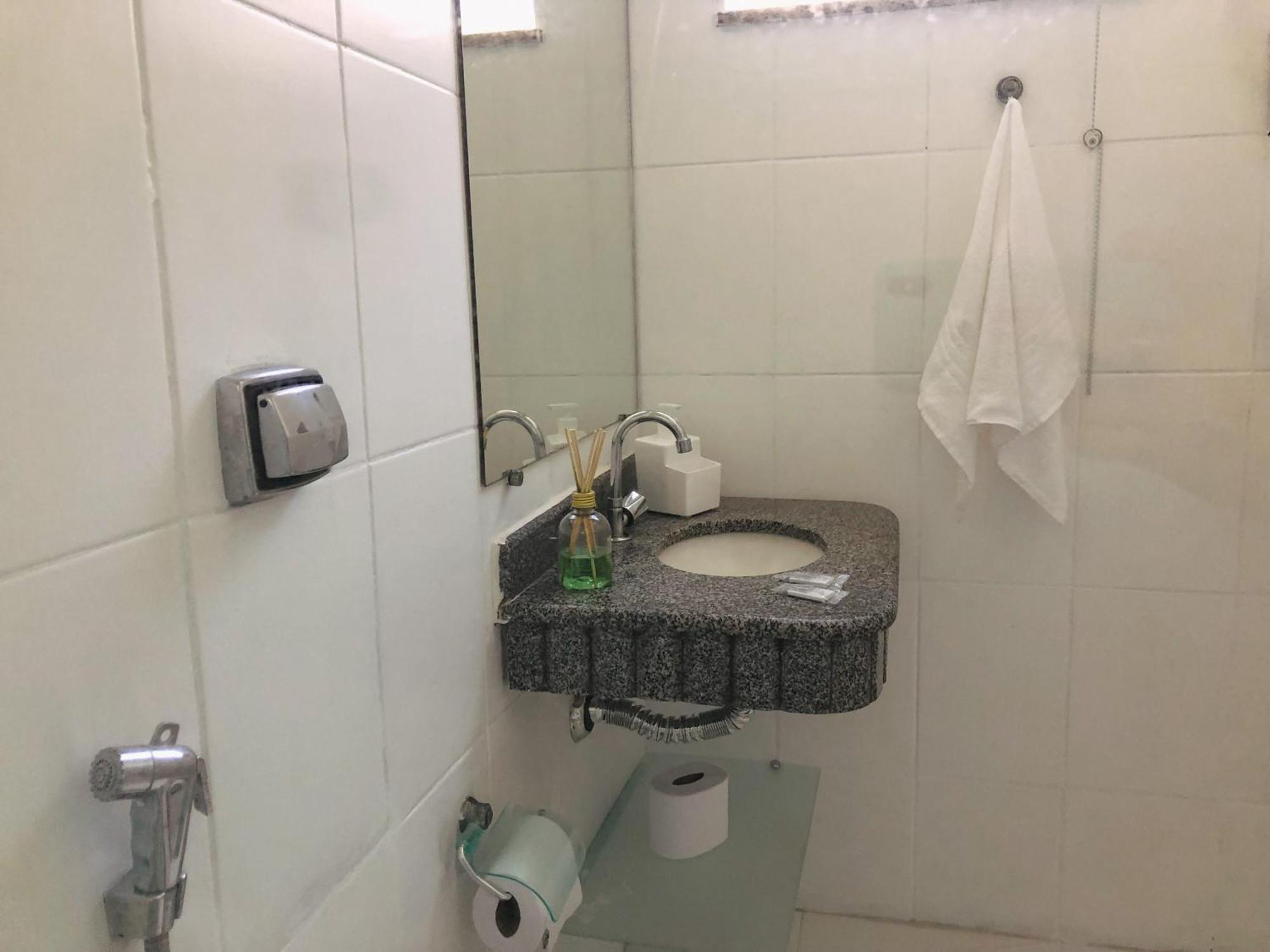 Kalug - Suite Casal Independente Em Guest House Ильеус Экстерьер фото